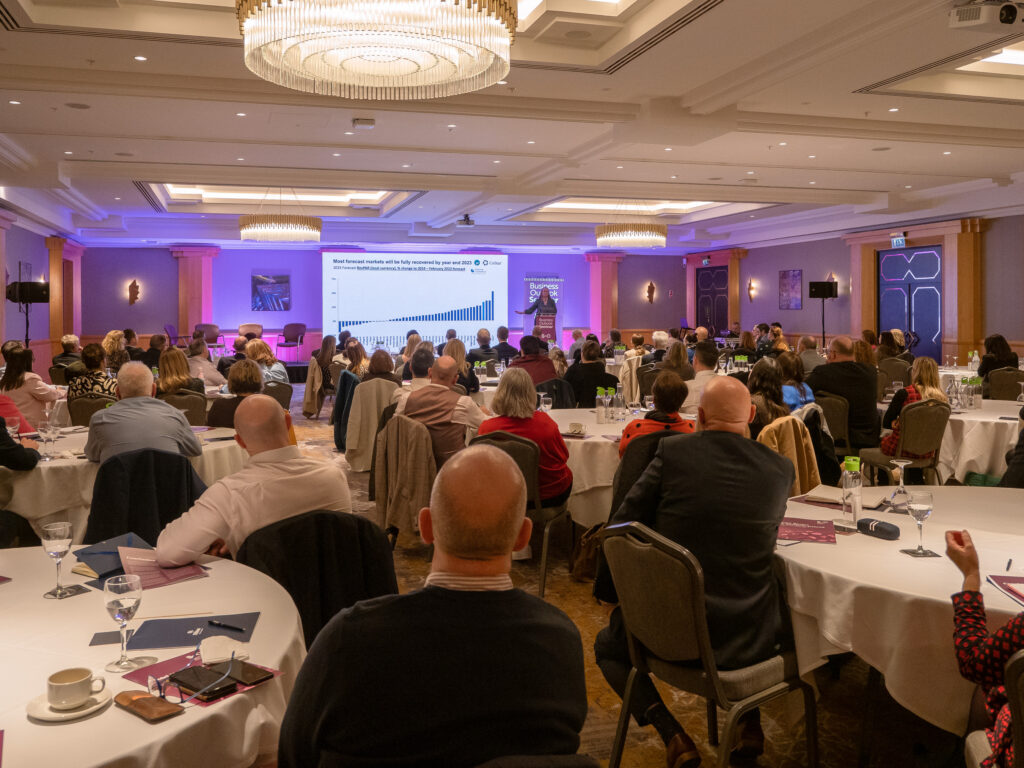 Business Outlook photo